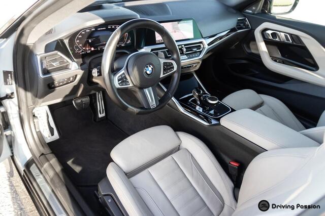 BMW 2-SERIE M240i xDrive Coupé G42 | 1 eig. | Schuifdak | HK | 19'' 893M