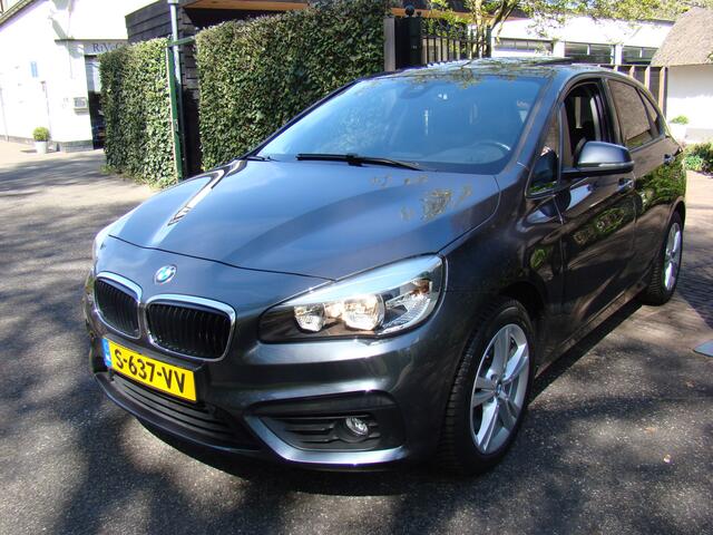 BMW 2-SERIE Active Tourer 225i xDrive Executive 231 pk, 56576 km!!