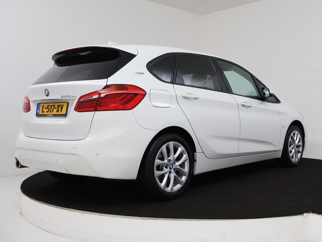 BMW 2-SERIE Active Tourer 225xe iPerformance | AWD | Navigatie | Stoelverwarming | 67.835 km | Plug-in Hybrid |