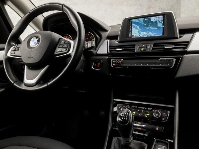 BMW 2-SERIE Active Tourer 218i High Executive (NAVIGATIE, CLIMATE, STOELVERWARMING, CRUISE, SPORTSTOELEN, PARKEERSENSOREN, TREKHAAK, NIEUWE APK, NIEUWSTAAT)