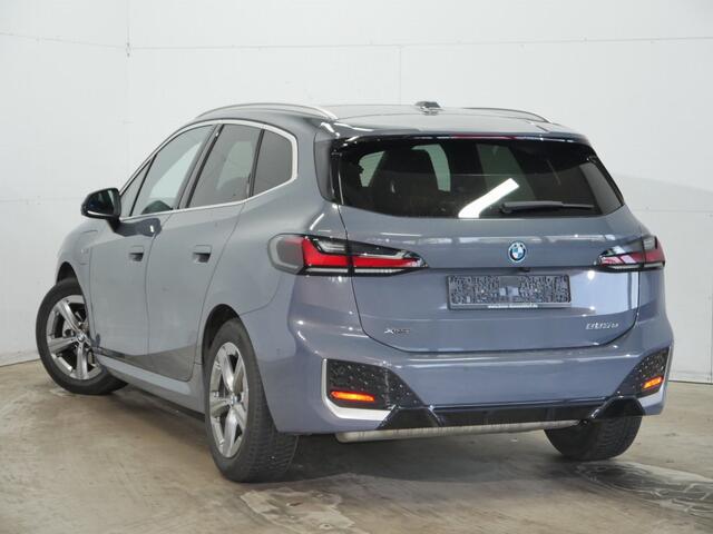 BMW 2-SERIE Active Tourer 225e xDrive | M-sport | Panorama | Head-Up | Winter en Zomerset | Plug In Hybride