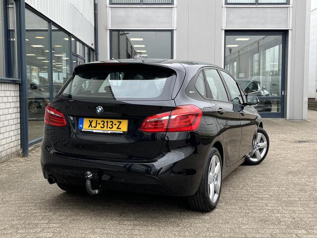 BMW 2-SERIE Active Tourer 225xe iPerformance Executive | Navi/Head-Up/17"/PDC/Clima/Cruise/Stoelverw./Afn.Trekhaak