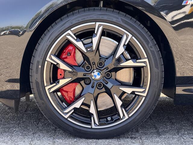 BMW 2-SERIE Gran Coupé 220 | M-Sport Pro | 19'' | Panorama | Stuur + Stoelverw. | Getint Glas