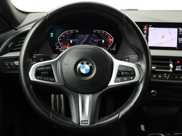 BMW 2-SERIE Gran Coupé 218i High Executive | 136 PK | M Sport pakket | Lederen bekleding | Cockpit plus | Verwarmde voorstoelen |