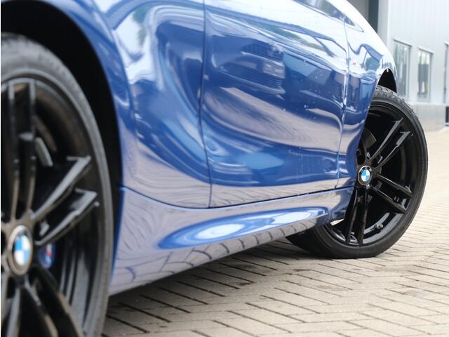 BMW 2-SERIE 230i High Executive M-Sport I Automaat I Leder I Navi