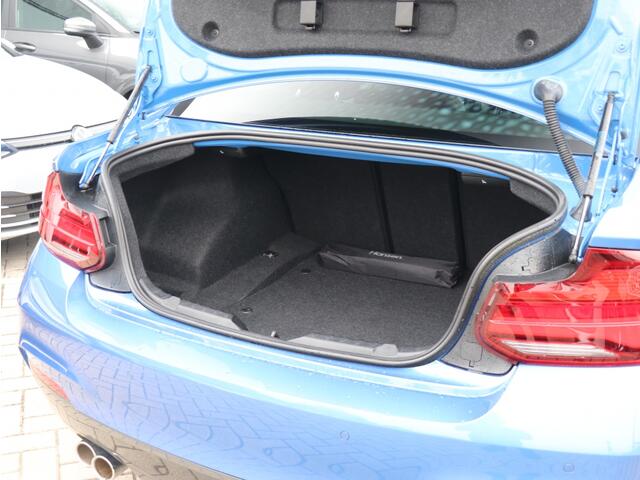 BMW 2-SERIE 230i High Executive M-Sport I Automaat I Leder I Navi