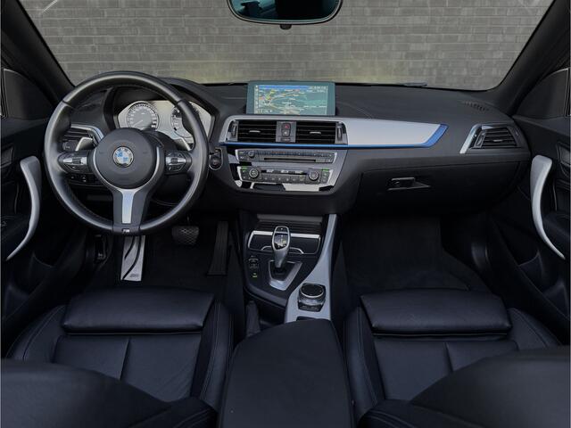BMW 2-SERIE Cabrio M240i High Executive l Facelift l Keyless l Elek. stoelen l Camera