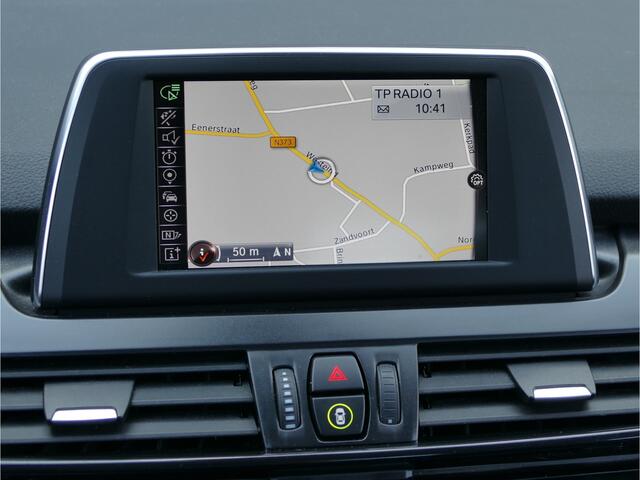BMW 2-SERIE Active Tourer 218i AUTOMAAT | navigatie | LED koplampen sportstoelen