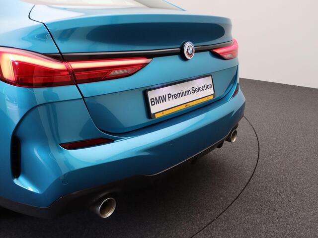 BMW 2-SERIE Gran Coupé 220i M Sportpakket | Comfort Pro Pack | Trekhaak Afneembaar | Stuurwielrand Verwarmd | Active Cruise Control | Harman Kardon | 19''