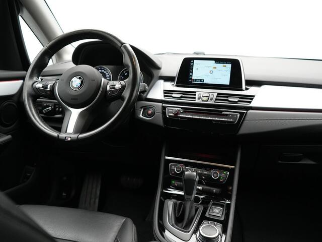 BMW 2-SERIE Active Tourer 225xe iPerformance eDrive Edition Plug In Hybrid Dealer O.H. 225pk PHEV | Lederen Bekleding | Stoelverwarming | Navigatie | Cruise Control | Climate Control | Sportstuur | LED Koplampen | DAB |