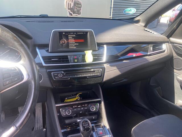BMW 2-SERIE Active Tourer BWJ 11-2016 | 218d 150PK Cent. Executive | CLIMA | NAVI | TREKHAAK | SPORTSTOELEN | PDC |