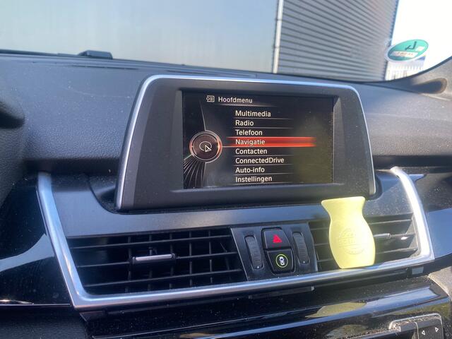 BMW 2-SERIE Active Tourer BWJ 11-2016 | 218d 150PK Cent. Executive | CLIMA | NAVI | TREKHAAK | SPORTSTOELEN | PDC |