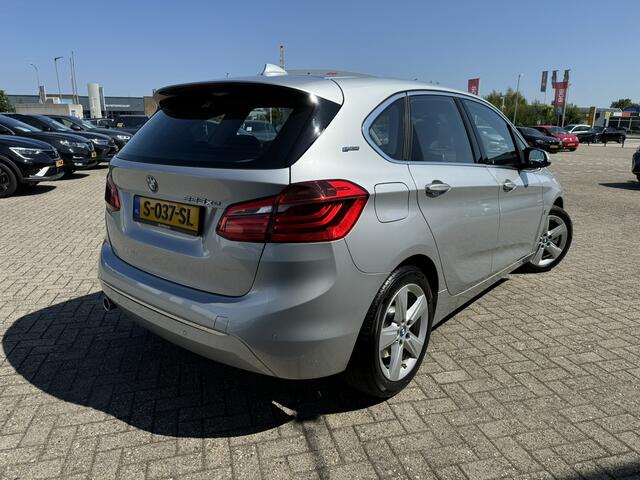 BMW 2-SERIE Active Tourer 225xe iPerformance Executive Leer LED Navi PDC 17 Inch Stoelverwarming