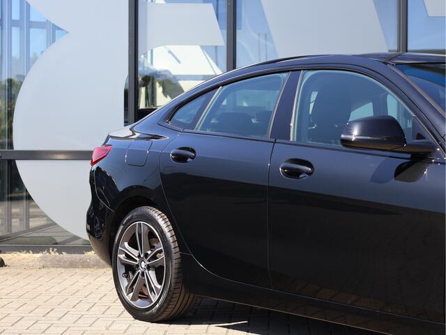 BMW 2-SERIE Gran Coupé 218i High Executive Sportline Automaat *Navi*DAB*Cruise*PDC*Sfeerverlichting*
