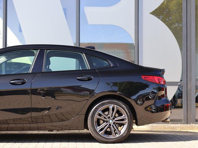BMW 2-SERIE Gran Coupé 218i High Executive Sportline Automaat *Navi*DAB*Cruise*PDC*Sfeerverlichting*