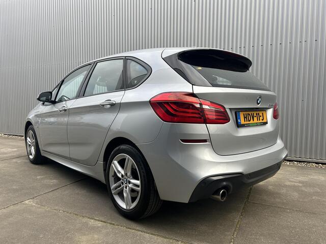 BMW 2-SERIE Active Tourer 225XE M SPORT PHEV | pano | apple carplay| verwarmde voorstoelen | leder | harman kardon geluidsinstallatie|