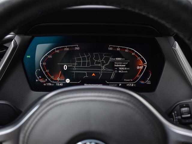 BMW 2-SERIE Gran Coupé 218i M-SPORT | M-STOELEN | HARMAN KARDON AUDIO | ACHTERUITRIJ CAMERA | 18 INCH | NL AUTO | STOELVERWARMING