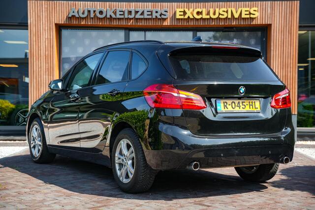 BMW 2-SERIE Active Tourer 220i Centennial Executive Camera Navigatie Clima Cruise PDC 16"LM