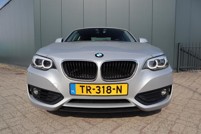 BMW 2-SERIE Coupé 218i High Executive Automaat Leder Xenon Navigatie Stoelverwarming
