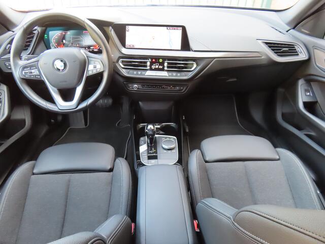 BMW 2-SERIE Gran Coupé 218i High Executive*LED*Live Cockpit*