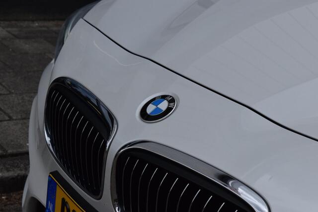 BMW 2-SERIE Active Tourer 218i Corporate Lease High Executive