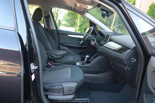 BMW 2-SERIE 225xe iPerformance Active Tourer Executive | Navi | Climate | Cruise | Elektrisch Achterklep | Camera | PDC