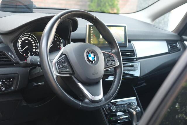 BMW 2-SERIE 225xe iPerformance Active Tourer Executive | Navi | Climate | Cruise | Elektrisch Achterklep | Camera | PDC