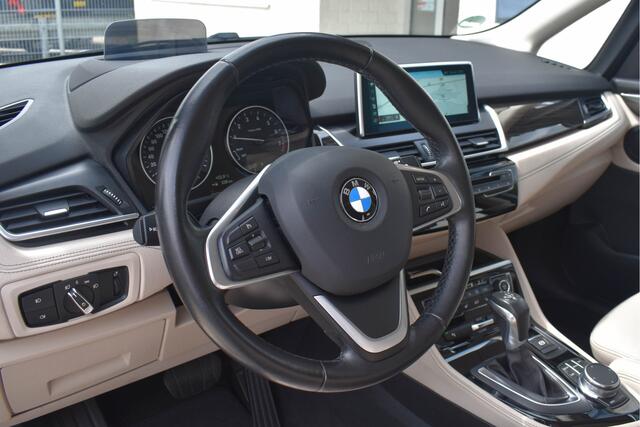 BMW 2-SERIE Active Tourer 218i High Executive | Head Up | Leder | Navi | Stoelverwarming