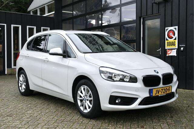 BMW 2-SERIE Active Tourer 218i Essential | NL-Auto | Cruise | Trekhaak | Navi