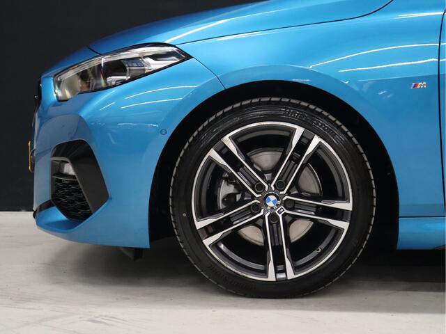 BMW 2-SERIE Gran Coupé 218i M Sport [SCHUIFKANTELDAK, CAMERA, PDC V+A, ADAPTIVE CRUISE CONTROL, APPLE CARPLAY, ANDROID, SFEERVERLICHTING, NAVIGATIE, NIEUWSTAAT]