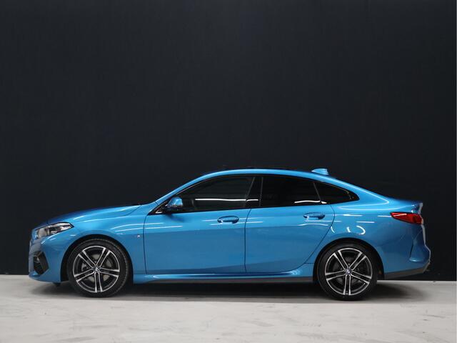BMW 2-SERIE Gran Coupé 218i M Sport [SCHUIFKANTELDAK, CAMERA, PDC V+A, ADAPTIVE CRUISE CONTROL, APPLE CARPLAY, ANDROID, SFEERVERLICHTING, NAVIGATIE, NIEUWSTAAT]