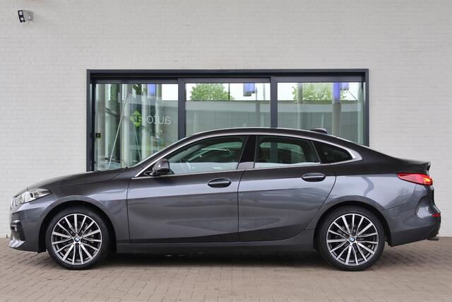 BMW 2-SERIE Gran Coupé 218i | High Executive Edition | Luxury Line | Voorstoelen Verwarmd