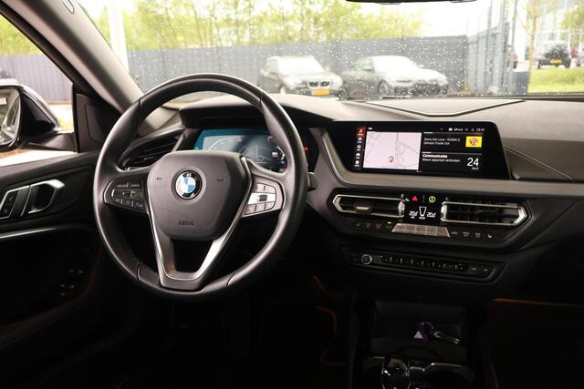 BMW 2-SERIE Gran Coupé 218i | High Executive Edition | Luxury Line | Voorstoelen Verwarmd