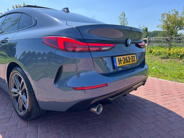 BMW 2-SERIE Gran Coupé 218i High Executive Edition | Panoramadak | Lederen Bekleding | Led koplampen | NL-Auto |