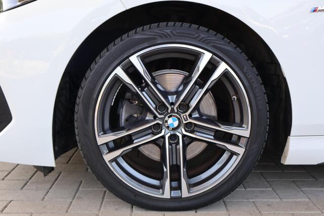 BMW 2-SERIE Gran Coupé 218i High Executive | M Sport | Voorstoelen Verwarmd | Stuurwiel Verwarmd | HiFi