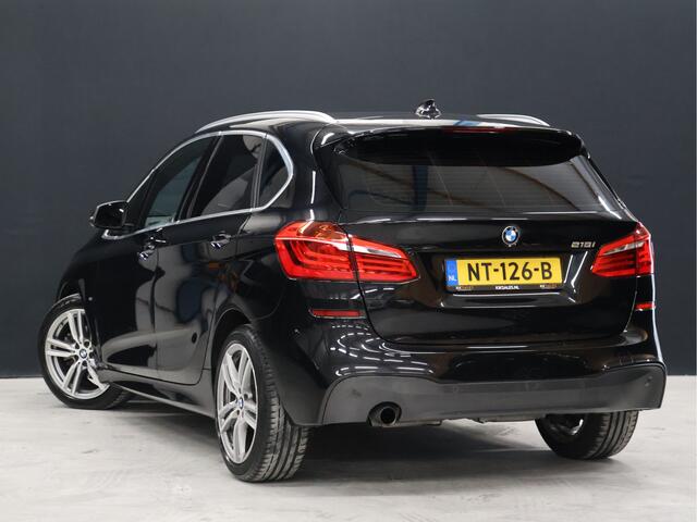 BMW 2-SERIE Active Tourer 218i Centennial High Executive M Pakket [HEAD-UP DISPLAY, CRUISE CONTROL, PDC ACHTER, SFEERVERLICHTING, STOELVERWARMING, BLUETOOTH, AIRCO, LED, NIEUWSTAAT]