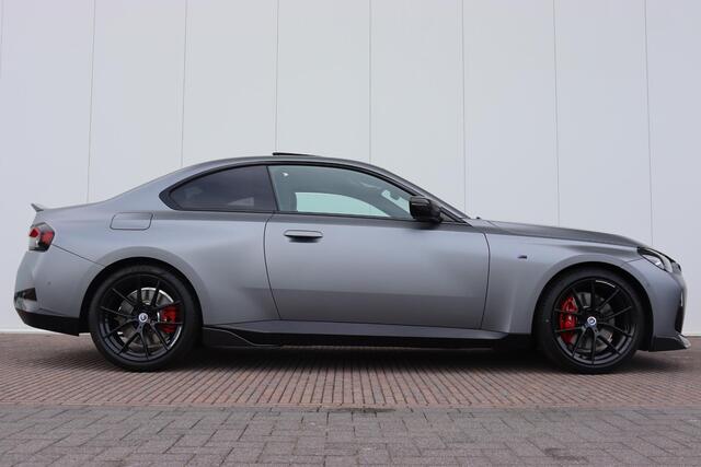 BMW 2-SERIE Coupé 230i | M Sport package | M Sport package Pro | Innovation package/ M Performance Parts