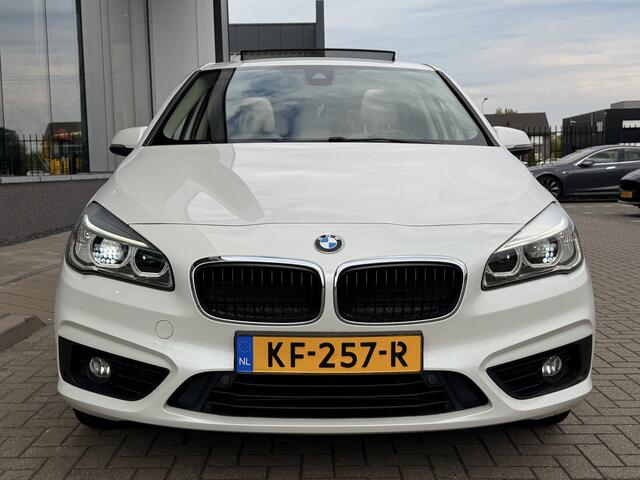 BMW 2-SERIE Active Tourer 225xe iPerformance Centennial Executive | Pano | Cruise | Camera