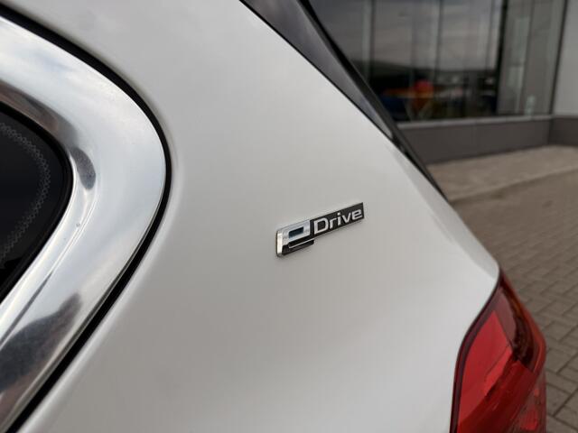 BMW 2-SERIE Active Tourer 225xe iPerformance Centennial Executive | Pano | Cruise | Camera