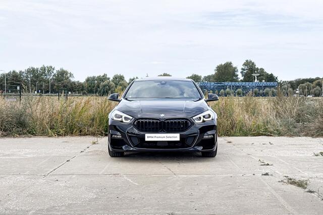 BMW 2-SERIE Gran Coupé 218i Business Edition | M Sport | Glazen Panoramadak |