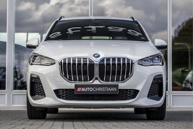 BMW 2-SERIE Active Tourer 225e xDrive | M-Sport | Pano | Head-up | 19"