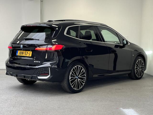 BMW 2-SERIE Active Tourer 225e xDrive M-sport | PANO | 360 CAMERA | HEAD-UP |