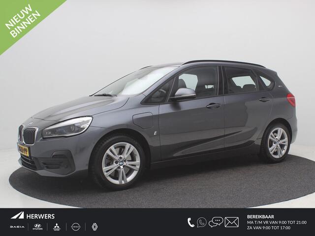 BMW 2-SERIE Active Tourer 225xe iPerformance High Executive / Trekhaak / Full LED / Cruise Control / Navigatie / Parkeersensoren Voor & Achter / LMV / Memory Bestuurdersstoel /