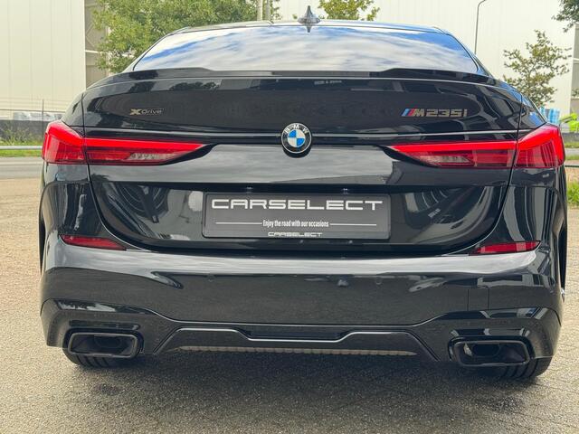 BMW 2-SERIE Gran Coupé M235i xDrive High Exe, M Performance, Schaalstoel, Head-up, Harman/Kardon, Adaptive Cruise . Een proefrit levert het bewijs. Neem contact op en we maken een afspraak!