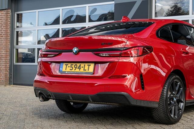BMW 2-SERIE 218 218i | M-Sport | Cruise | Sportstoelen | Active Guard Plus | 18' inch | NAP |