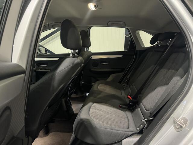 BMW 2-SERIE Active Tourer 225xe iPerformance Business Aut. | navi | led | stoelverwarming |