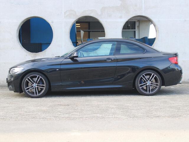 BMW 2-SERIE Coupé 218i High Executive Edition | M SPORT | ELEKTRISCH SCHUIFDAK |