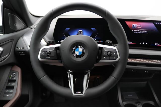 BMW 2-SERIE Gran Coupé 220 M Sportpakket | Premium Pack | Stuurwielrand Verwarmd | Comfort Access | Achteruitrijcamera | Panoramadak | Driving Assistant Plus | Harman Kardon | 19''