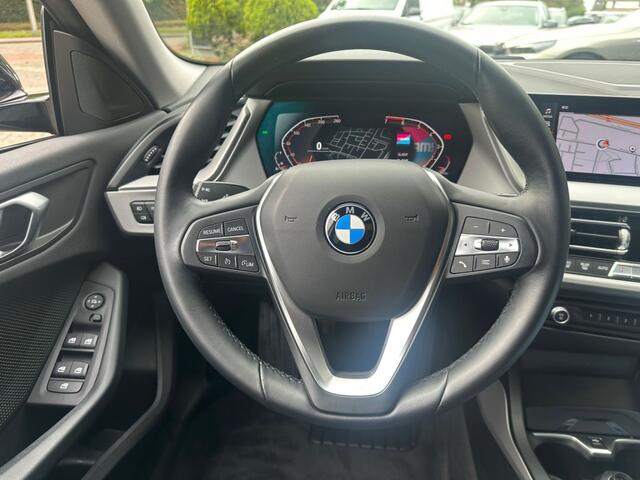 BMW 2-SERIE 218I BNS ED. / Full Led / Dig.Cockpit / Navi / Cruise / Dab / Multimedia