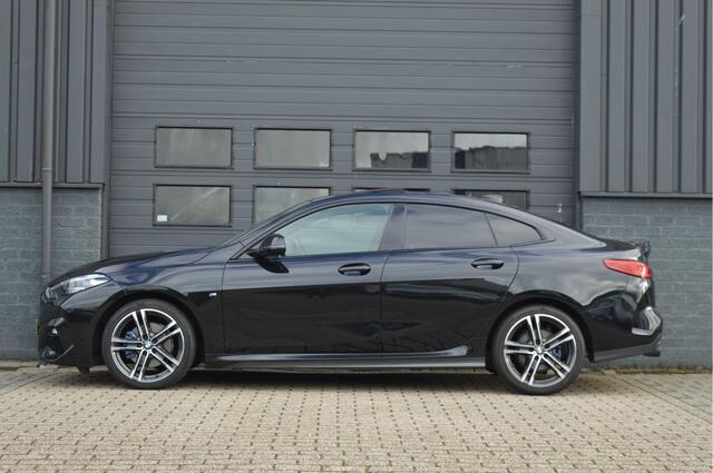 BMW 2-SERIE Gran Coupé 218i High Executive Edition | M-PAKKET | PANO | CAM | CARPLAY |